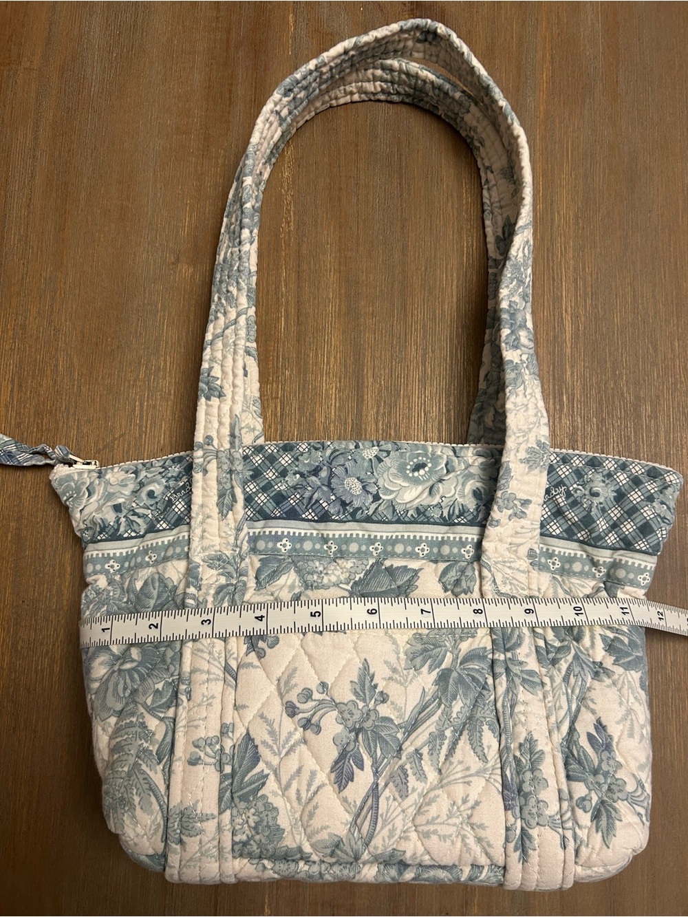Vera Bradley Blue Toile Paddy Tote - Picture 8 of 10